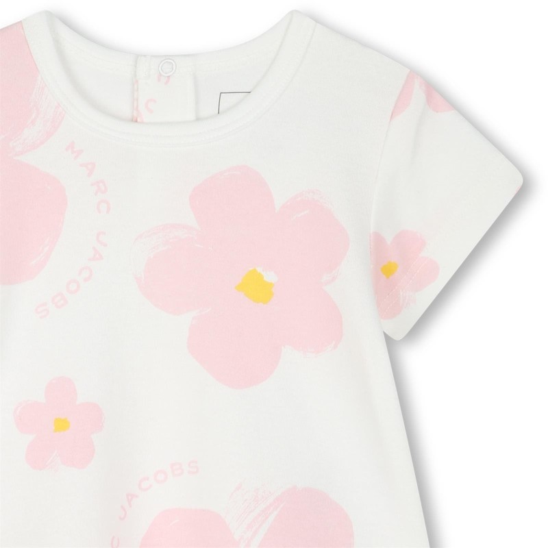 Robe manches courtes