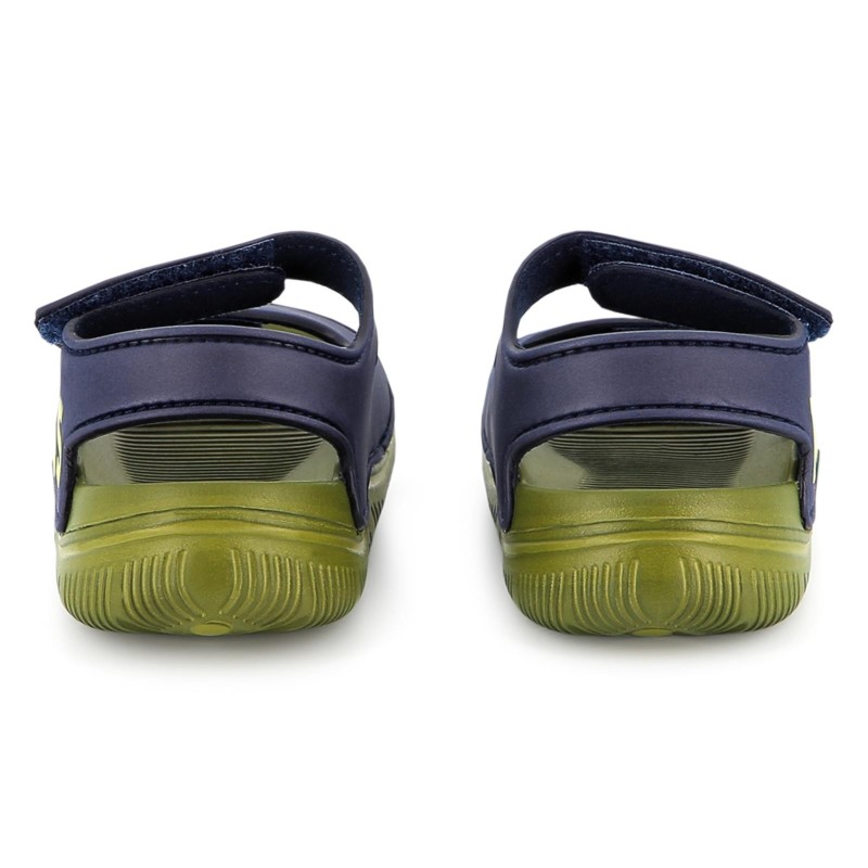 sandales pour bébé